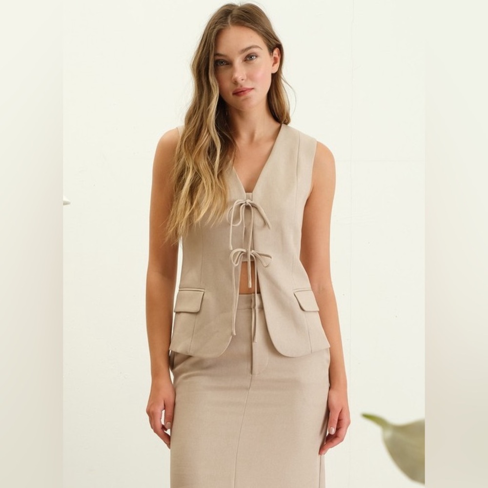 369. Front Tie Vest in Khaki